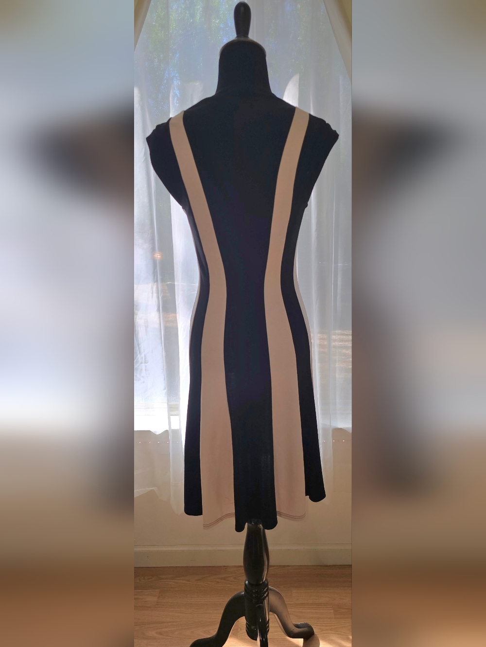 Venus Black and Beige Bodycon Dress - Women's Elegant Colorblock Dress - Picture 3 of 4